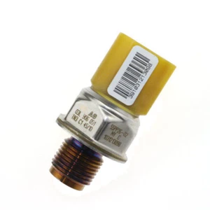 FOR AUDI 2.0 A3 A5 A6 Q5 TT FUEL RAIL HIGH PRESSURE SENSOR 55PP26-02 03L906051 - Picture 1 of 3