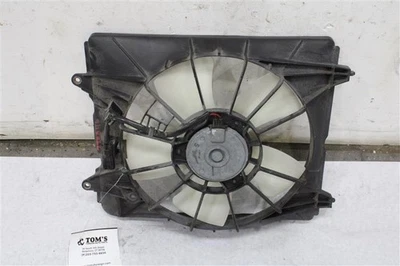 RADIATOR FAN ASSEMBLY Honda CR-V 2012 12 2013 13 2014 14 Left 1368052 Foto 1 de 4
