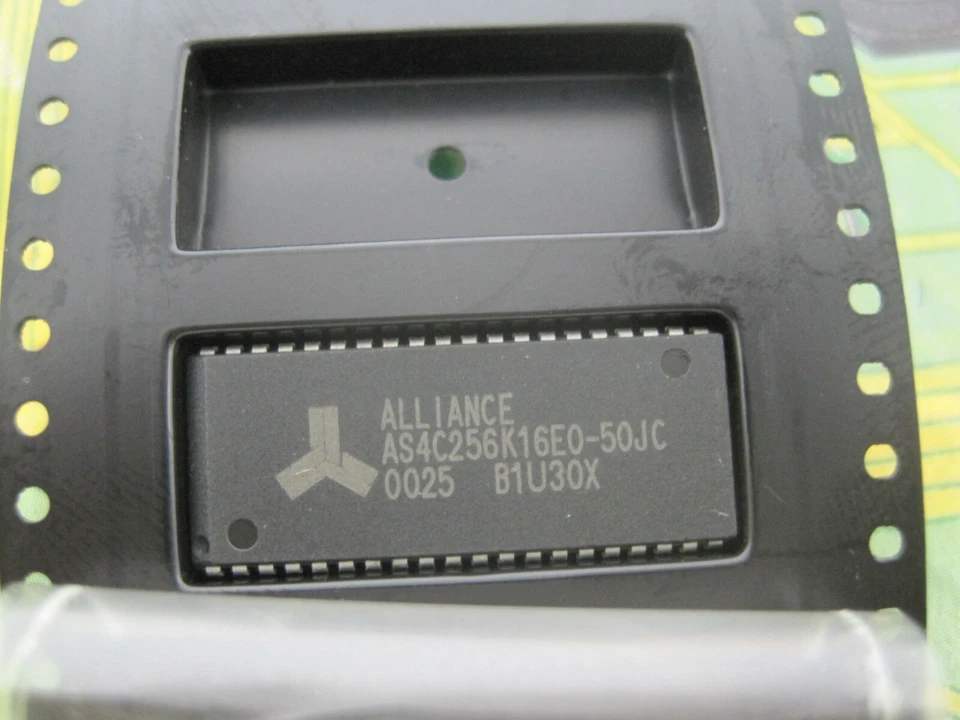 1pcs Alliance AS4C256K16E0-50JC DRAM CMOS Fast Speed 256K (EDO) TSOP