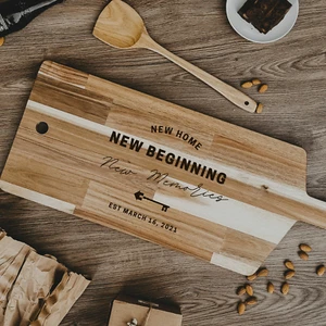 Engraved Solid Acacia Serving/ Chopping Board - Picture 1 of 13