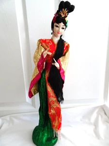 Figura de geisha asiática vintage de 23" muñeca kimono japonesa - Imagen 1 de 12