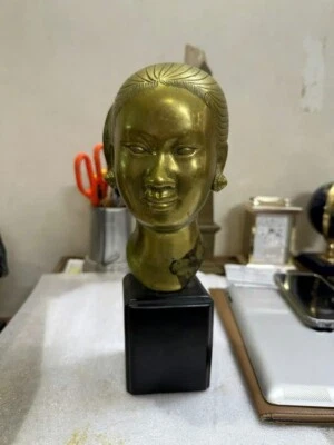 Busto de Bronce Vietnamita Cabeza de Mujeres 11" Bien Hoa Escuela de Bellas Artes Marcado #3 Foto 1 de 4