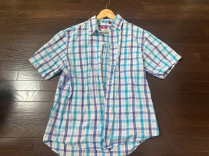IZOD Shirt Mens Medium Blue Plaid Short Sleeve Button Down Collar Casual - Picture 1 of 2