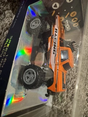 Mini Camión Rc, Monster Truck Escala 1:64 Coche Control Remoto con Luces, 2.4Ghz Foto 1 de 4