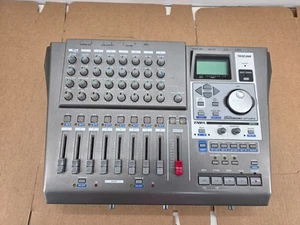Tascam Digital Portastudio Dp-01fx 8 Track Digital Mixer - Picture 1 of 17