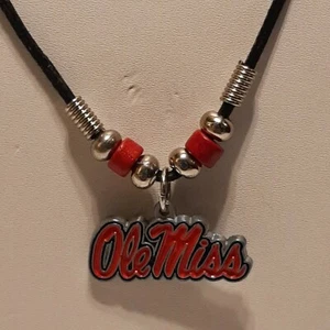 NCCA MISSISSIPPI OLE MISS REBELS Pendant Charm / 22" Black Rope Necklace - Picture 1 of 5