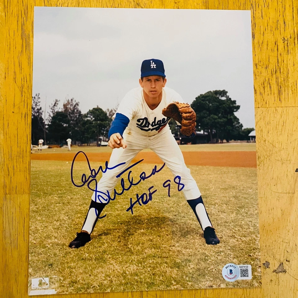 DON SUTTON DODGERS SIGNED / AUTOGRAPHED 8X10 PHOTO BECKETT COA NICE!! - Image 1 of 1