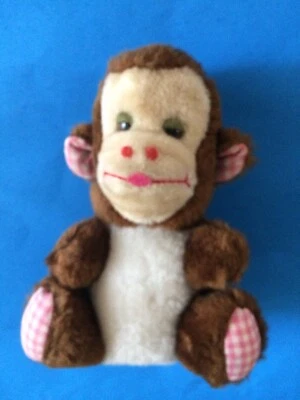 Peluche vintage Atlanta novedad mono marrón felpa rosa guinga sonajero 8" usado en excelente estado Foto 1 de 4
