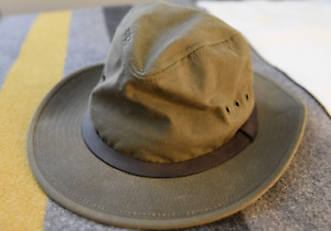 Stunning Filson Vintage Tin Cloth Packet Hat 60017 Olive Green USA Made Large