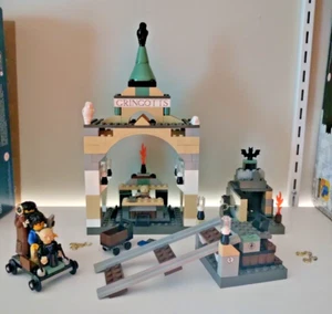 LEGO Harry Potter Gringotts Bank 4714, 100% Complete -online instructions-no box - Picture 1 of 13