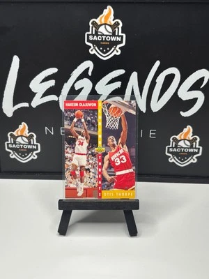 1992-93 Upper Deck - Scoring Threats Hakeem Olajuwon, Otis Thorpe #501 - Image 1 of 2