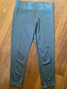 girls JUSTICE PEWTER CAPRI LEGGINGS PANTS spandex PULL ON gym active size 7 - Picture 1 of 1