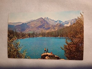 TARJETA POSTAL VINTAGE Bear Lake & Long's Peak - Parque Nacional de las Montañas Rocosas Colorado - Imagen 1 de 6