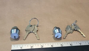 2 x Medeco 72S 5/8" long cam locks with working keys, for 1 price - New - Picture 1 of 15