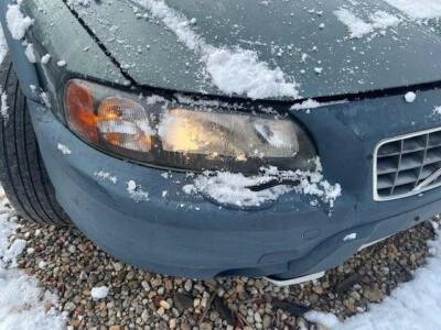 Conjunto de faros derecho Volvo 70 Series 2001 2002 2003 2004 Foto 1 de 4