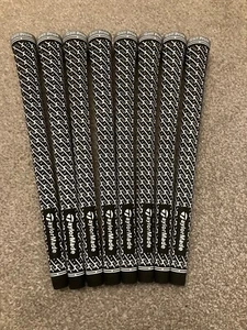 TAYLORMADE GOLF GRIPS x 8 Colour BLACK Inc TAPE & FITTING INSTRUCTIONS NEW - Picture 1 of 2