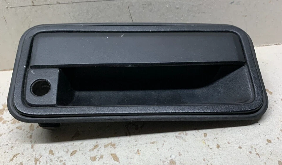 Manija de puerta exterior derecha camioneta Chevy GMC C/K 1500 2500 1988-1994 Silverado Foto 1 de 4
