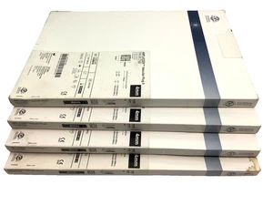 Lote de 4 AGA Medical AMPLATZER™ Vascular Plug II 4mm - Uso Entrenamiento/Investigación - Imagen 1 de 3