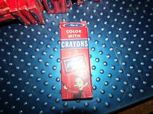 Vintage Crayons No. 4 made USA "COLOR WITH CRAYONS" - Picture 1 of 6