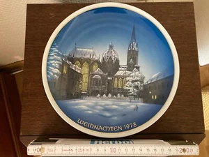 Weihnachtsteller 1976 von Rosenthal: Dom zu Aachen - Bild 1 von 2