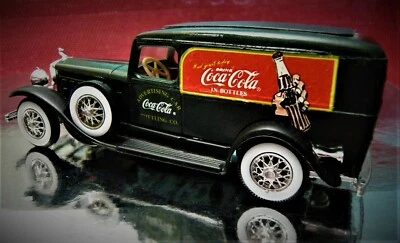 Solido 1/43 Die Cast Cadillac Coca-Cola Livraison Made in France  - Image 1 of 4