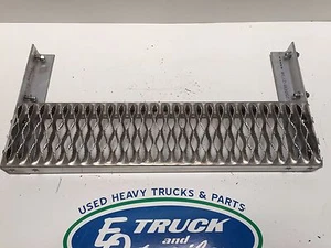 Peterbilt DPF Box Bottom Replacement Step Kit  - 388 389 386 - Picture 1 of 8