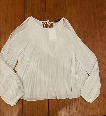 Blusa plisada transparente manga larga verde menta pálido verde azulado XS de Zara nueva con etiquetas Foto 1 de 4