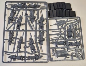 15x HIGH ELVES SWORD MASTERS of HOETH *NOS* Island Blood Warhammer Old World Elf - Picture 1 of 2