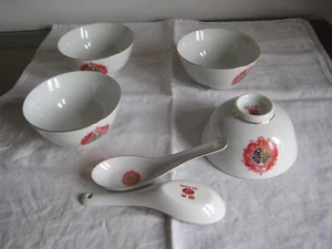 Chinese Rice bowls with matching spoons. - Picture 1 of 6
