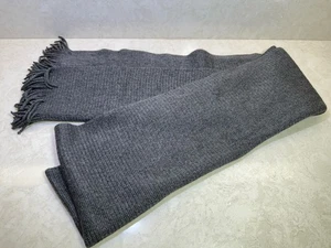 Uniqlo Gray Fringed Scarf 75” Long x 12” Wide - Bild 1 von 4