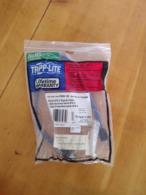 Tripp Lite Santa Ata 11 Single Cable P950-181 18 Inch - Image 1 of 4