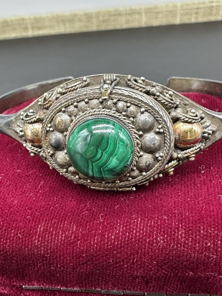 Brazalete Vintage Píldora Venenosa Malaquita Cabujón 925 Oro Esterlina 18K SUATA Foto 1 de 4
