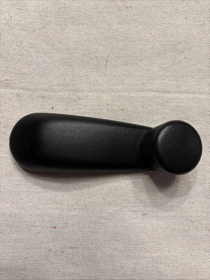 Manivela de ventana de puerta delantera 15705526 para Chevrolet Silverado 1500 1999-2022 702602 Foto 1 de 4