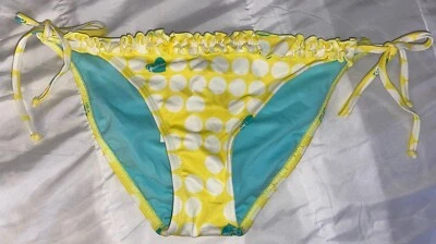 Nuevo con etiquetas Traje de baño Guess a lunares corazón abierto corbata lateral parte inferior de bikini M (C6) Foto 1 de 2