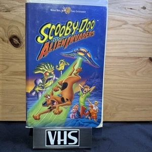 Scooby-Doo and the Alien Invaders (VHS,2000) * Buy 2 Get 1 Free - Picture 1 of 2