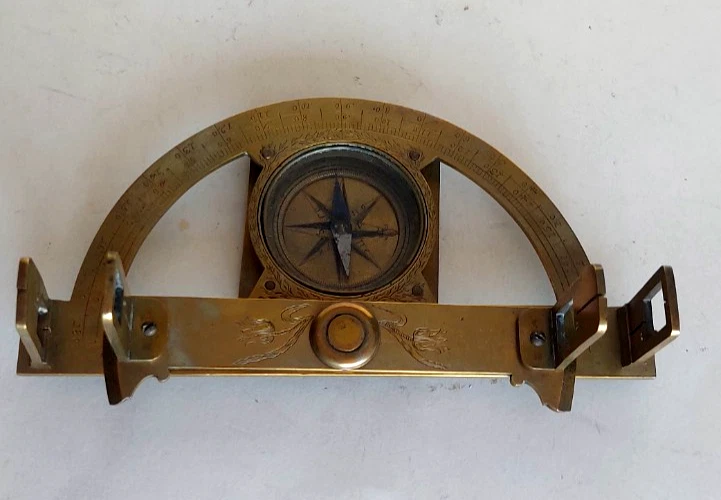 Graphometre à pinnule signé "Fieuset à Paris " Instrument Scientifique - Photo 1/4