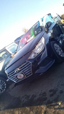 Conjunto de faros derechos usados se adapta a: Hyundai Accent 2020 sin proyector grado derecho Foto 1 de 4