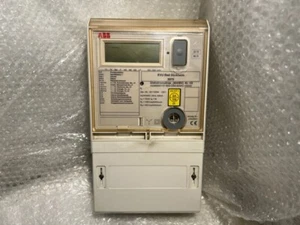 Contador trifásico ABB (WV/BV) kl. 1/2 AEM500D151-822-OS4-6245C-V0000 - Imagen 1 de 6