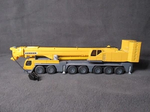 SIKU 1:87 MOBILE CRANE LIEBHERR Diecast Model Car Toy #1886 Germany - Picture 1 of 11