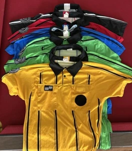 Lote de camisetas oficiales del programa de árbitros de la Federación de Fútbol de Estados Unidos S 5 colores x6 un. - Imagen 1 de 23