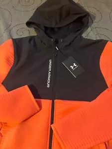 SUDADERA CON CAPUCHA UNDER ARMOUR STORM EVO DAYTONA GOLF SPHERE #690 VENON ROJA TALLA M HOMBRES $110 - Imagen 1 de 5