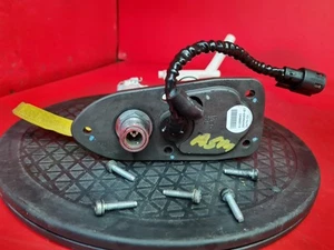 HARLEY DAVIDSON FXBB SOFTAIL STREET BOB FUEL PUMP 2020 1.7L PETROL - Picture 1 of 10