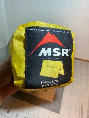 Tienda de campaña para mochileros ultraligera MSR E-House para 2 personas 1 lb. 6 oz. Foto 1 de 4