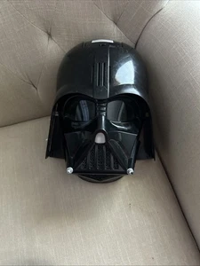 DARTH VADER MASK / VOICE CHANGER - Picture 1 of 2
