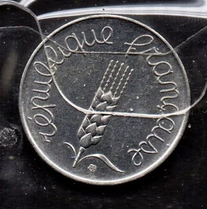 S674: Moneta Coin FRANCIA 5 Centimes 1963 - Picture 1 of 1