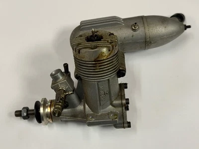 Magnum .40 40 GP Two Stroke Nitro RC Remote Control Airplane Engine - Image 1 of 2