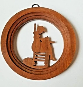 Vintage Marlow Holzschnitte Americus, KS ~ Dame mit Baby im Stuhl Wandbehang Deko - Bild 1 von 8