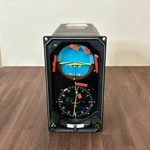 622-1352-002, FD-112V, Rockwell Collins Flight Director Indicator - As Removed - Picture 1 of 4