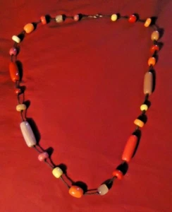 Large Long 41" Colorful Large Bead Necklace Red Tan Yellow Orange Pink & More - Bild 1 von 2