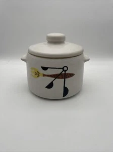 Vintage 1950s West Bend USA Pottery Crock Bean Soup Pot Stoneware With Lid - Picture 1 of 5